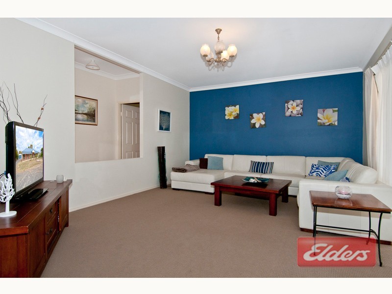 22-24 Russell Court, Cedar Grove QLD 4285