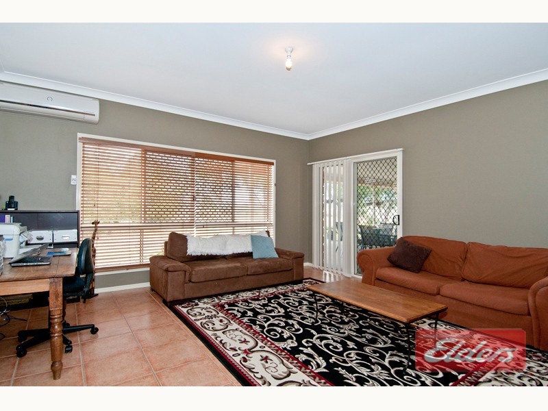 22-24 Russell Court, Cedar Grove QLD 4285
