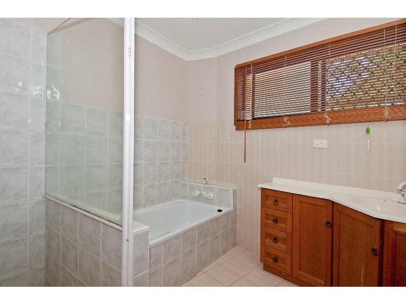 69 Nerang Street, Waterford QLD 4133