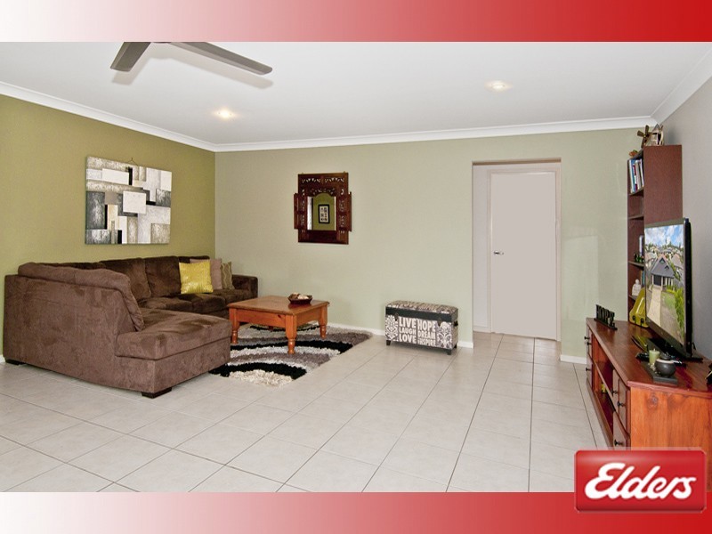 37 Creekside Crescent, Jimboomba QLD 4280