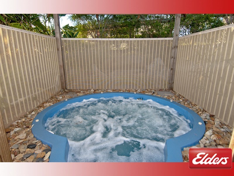 71 Carrigan Way, Gleneagle QLD 4285