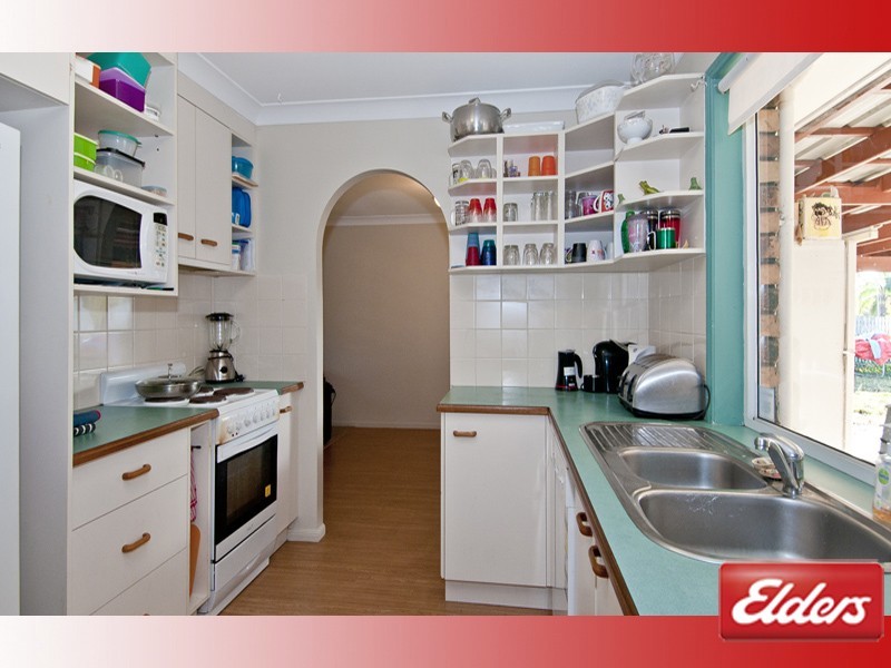33-35 Russell Court, Cedar Grove QLD 4285