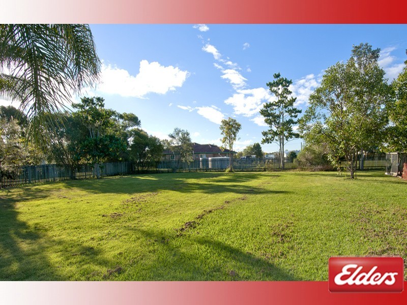 33-35 Russell Court, Cedar Grove QLD 4285