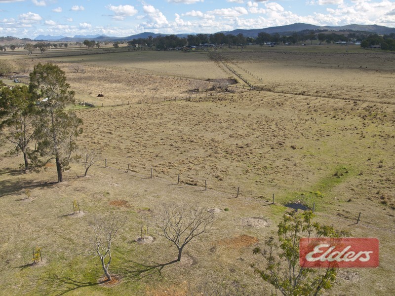 5 Cedar Drive, Beaudesert QLD 4285