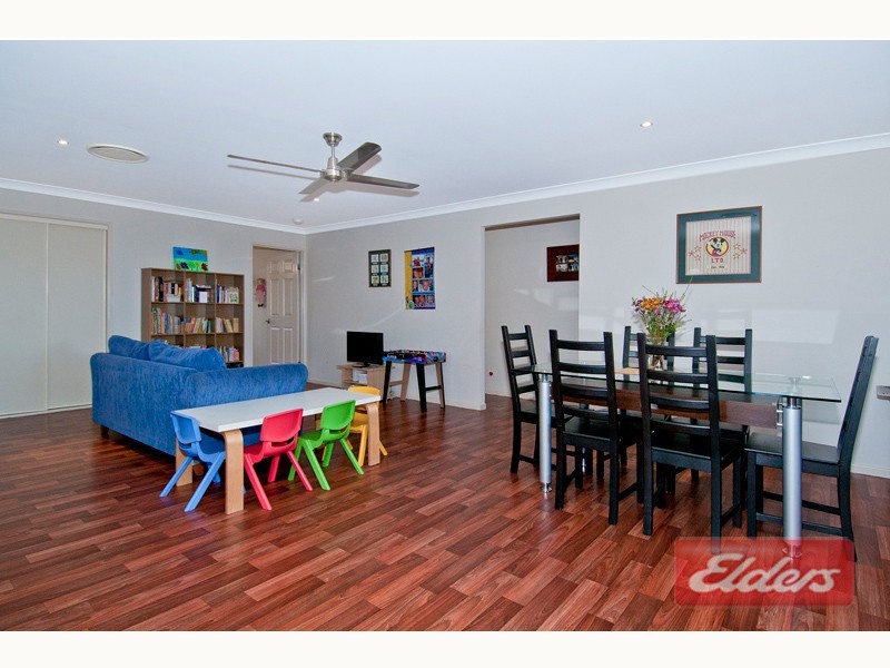 55 Carrigan Way, Gleneagle QLD 4285