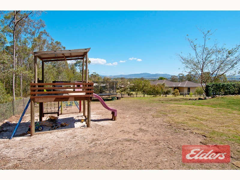 55 Carrigan Way, Gleneagle QLD 4285