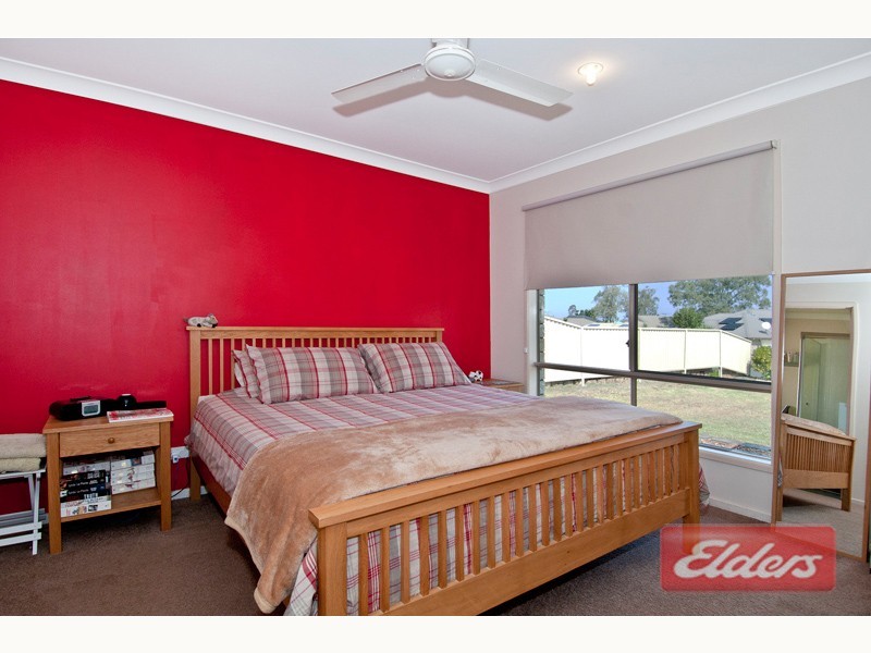 37 Gumview Crescent, Jimboomba QLD 4280