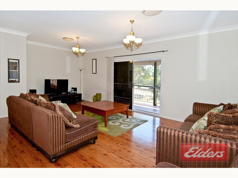 32 Sandpiper Drive, Jimboomba QLD 4280