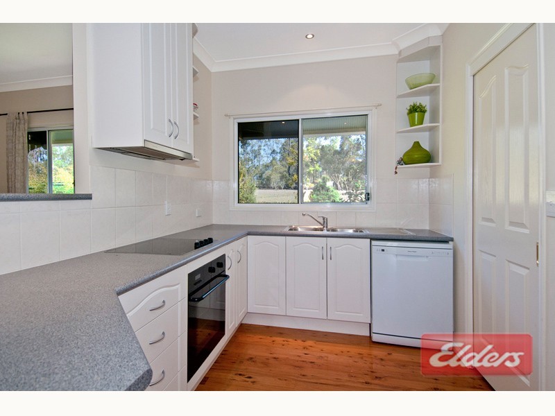 32 Sandpiper Drive, Jimboomba QLD 4280
