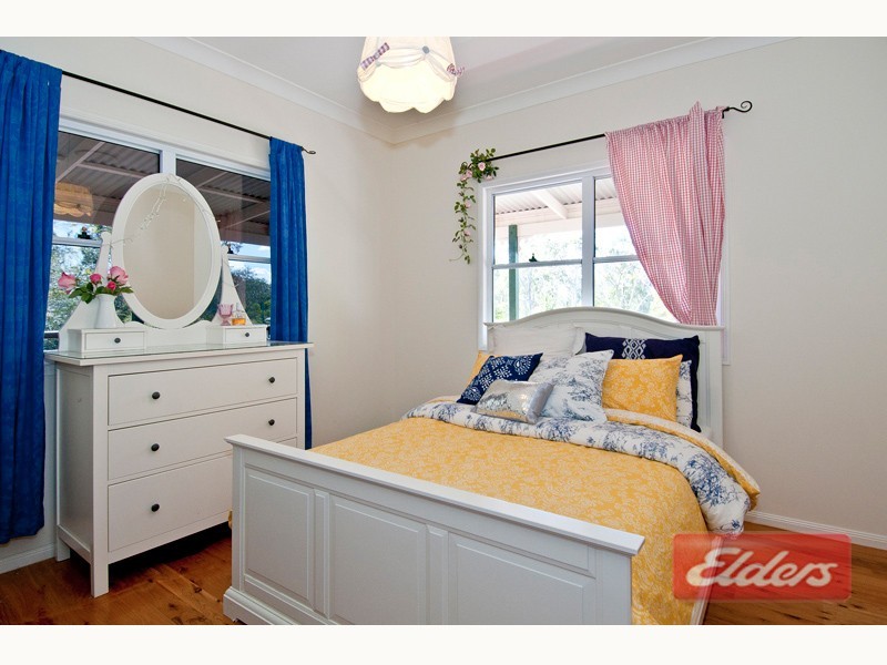 32 Sandpiper Drive, Jimboomba QLD 4280