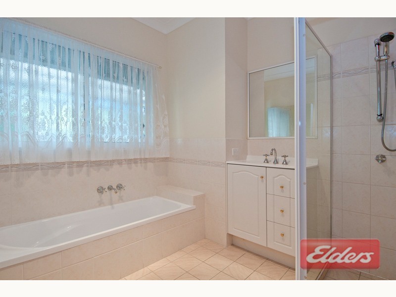 32 Sandpiper Drive, Jimboomba QLD 4280