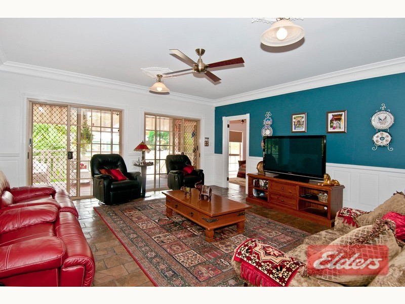 110 Tullamore Way, Gleneagle QLD 4285