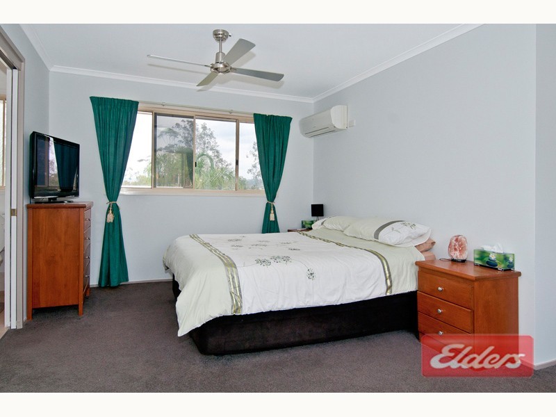 104 Brushwood Crescent, Cedar Grove QLD 4285