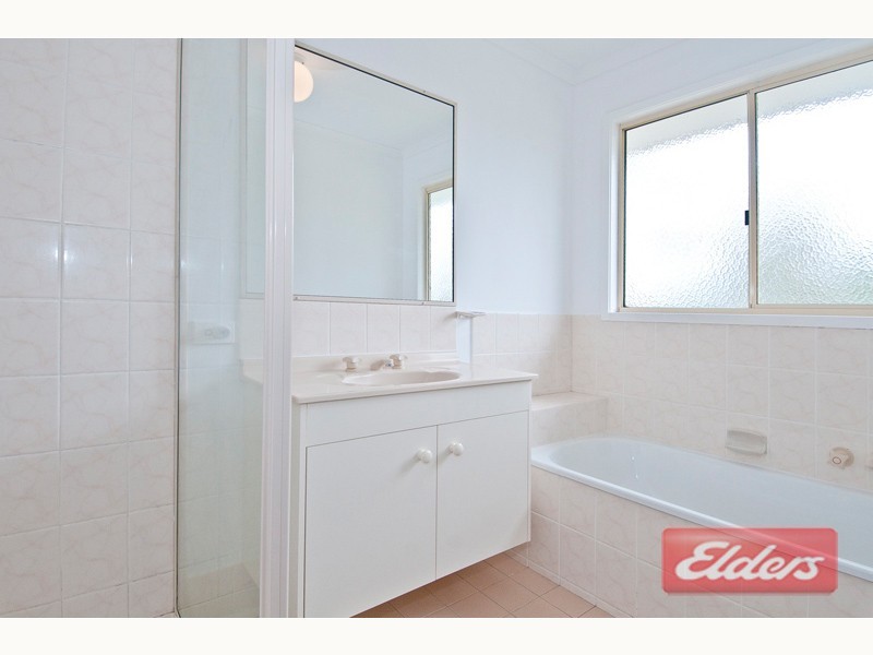 104 Brushwood Crescent, Cedar Grove QLD 4285