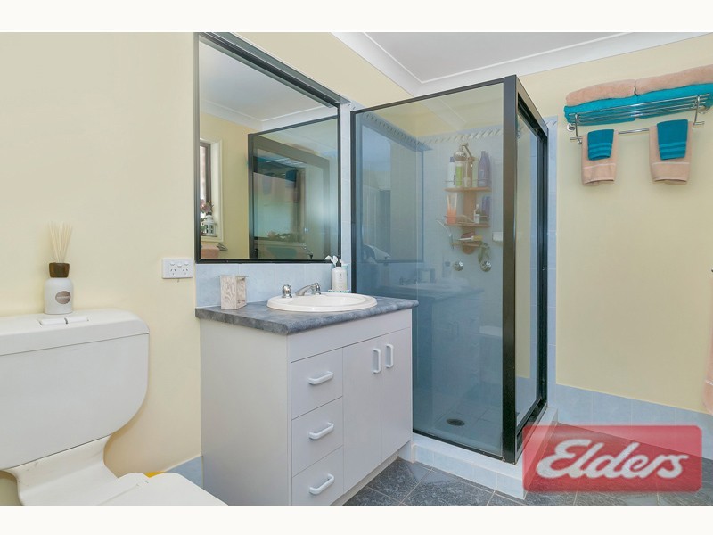 31 Durham Court, Park Ridge South QLD 4125