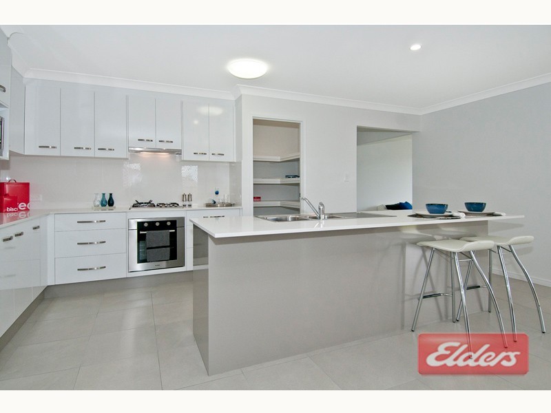 4 Grove Place, Jimboomba QLD 4280