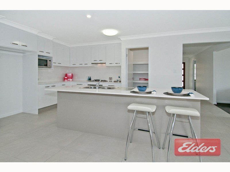 4 Grove Place, Jimboomba QLD 4280