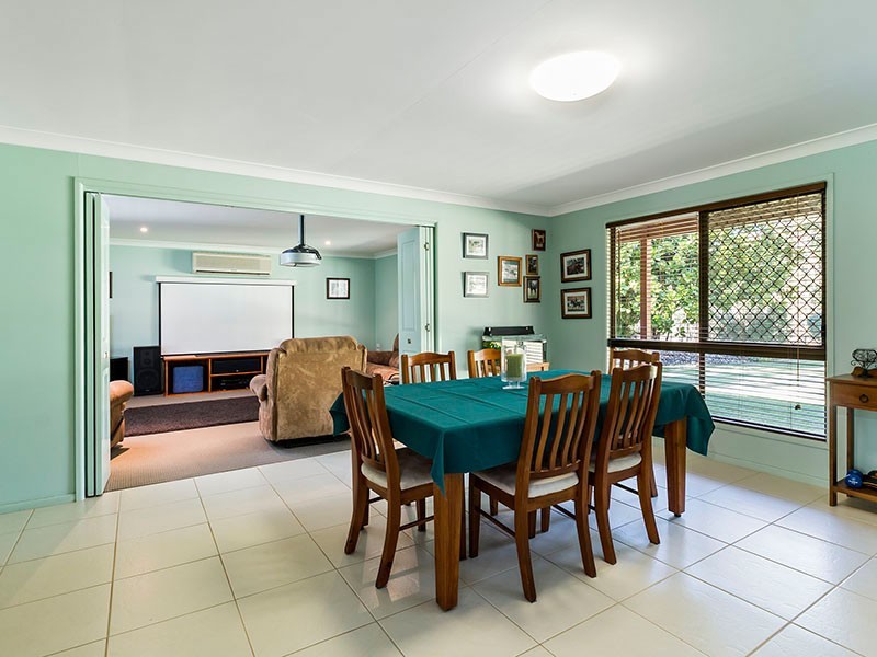 317-329 Mountain Ridge Road, South Maclean QLD 4280
