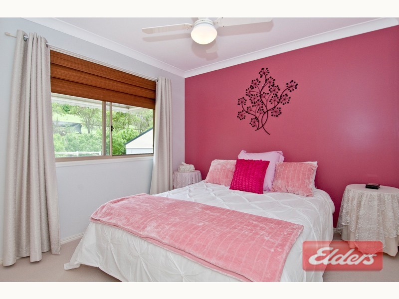 18 Supply Court, Mundoolun QLD 4285