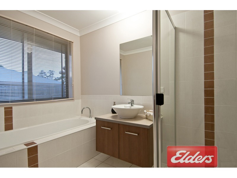 4-6 Creekside Crescent, Jimboomba QLD 4280