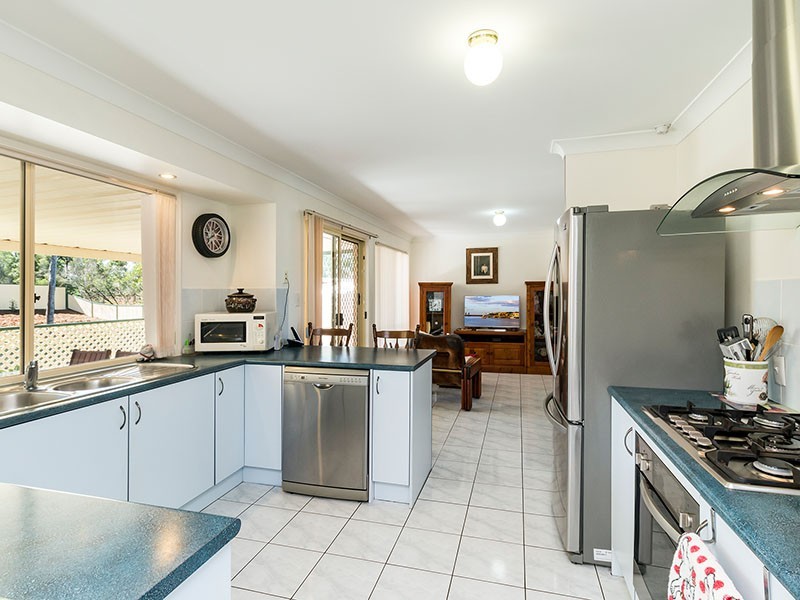 13 Sweet Myrtle Court, Jimboomba QLD 4280
