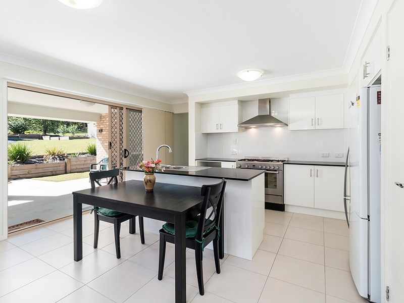 15-17 Gumview Crescent, Jimboomba QLD 4280