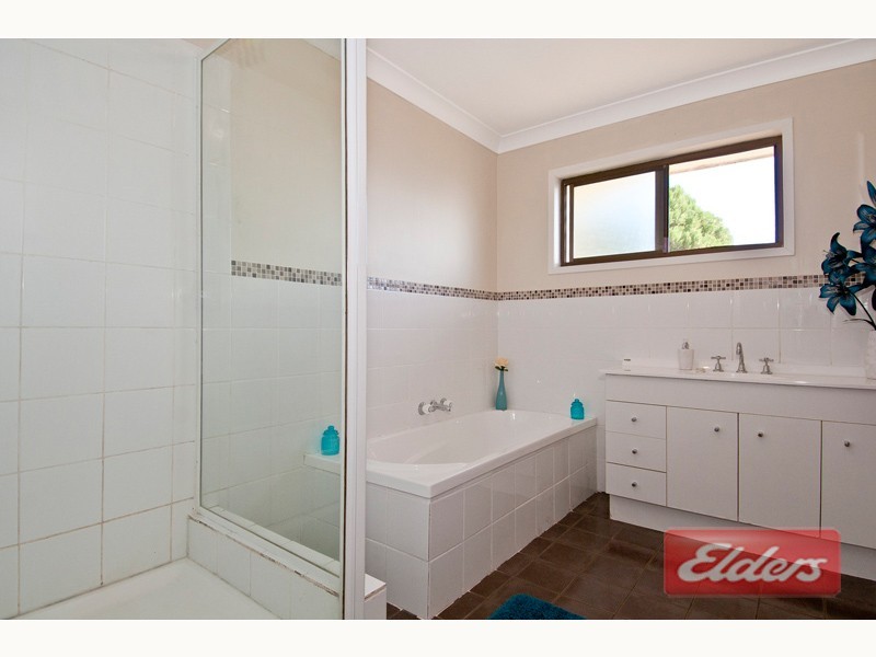 5986 Mt Lindesay Highway, Woodhill QLD 4285