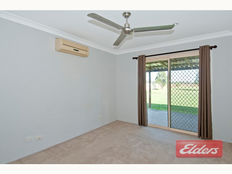 42-44 Russell Court, Cedar Grove QLD 4285