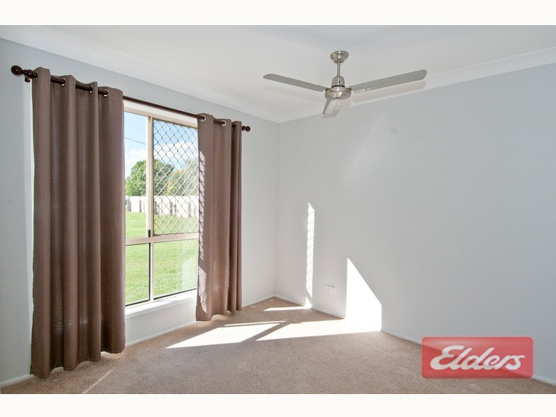 42-44 Russell Court, Cedar Grove QLD 4285