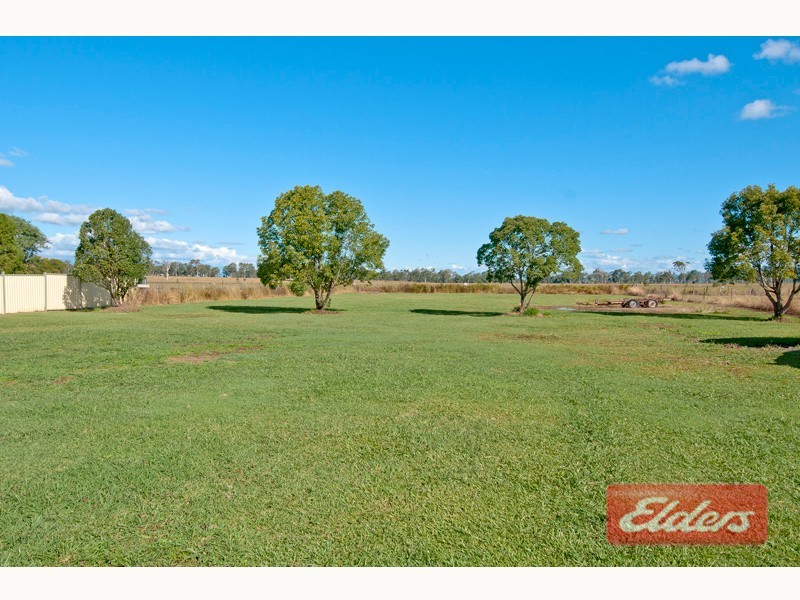 42-44 Russell Court, Cedar Grove QLD 4285