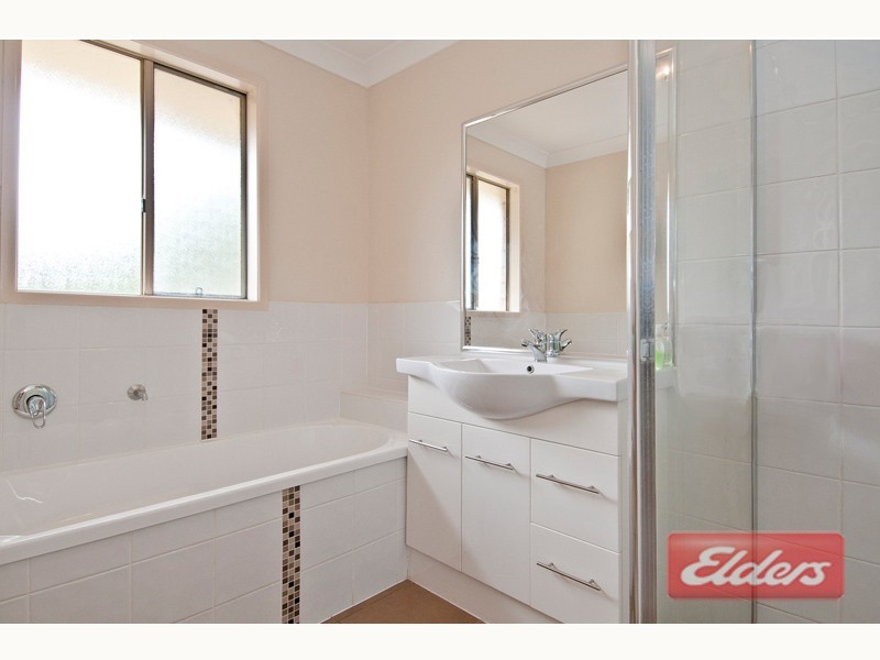 59-61 Carrigan Way, Gleneagle QLD 4285
