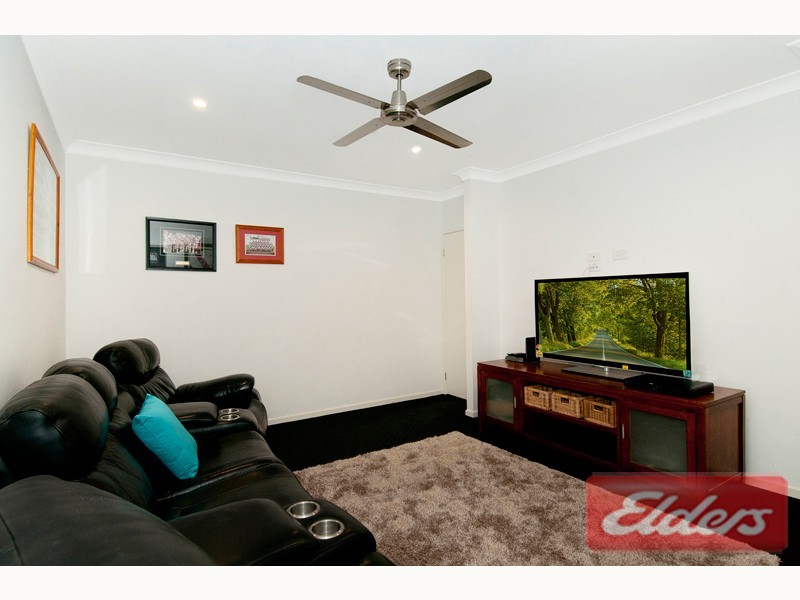 26 Sir Tristram Court, Jimboomba QLD 4280