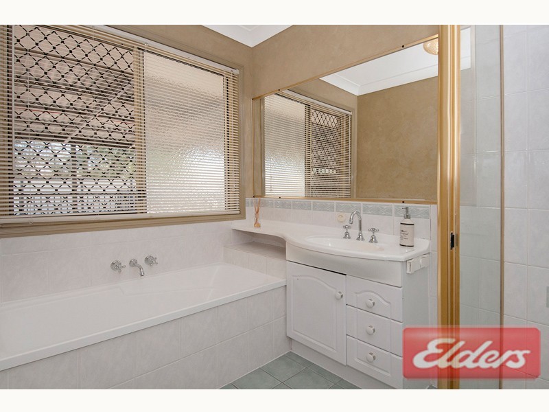 1 Butternut Court, Jimboomba QLD 4280