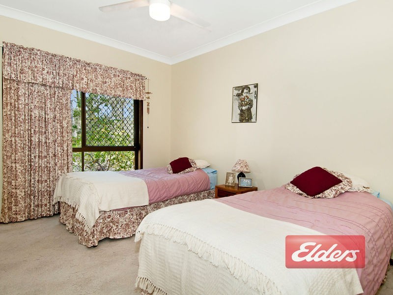 6 Perry Road, Greenbank QLD 4124