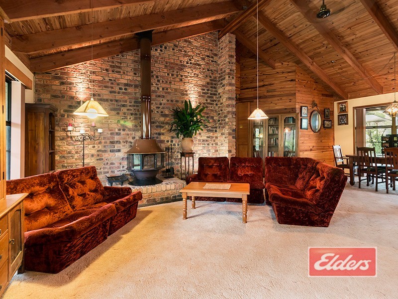 188-194 Pennine Drive, South Maclean QLD 4280