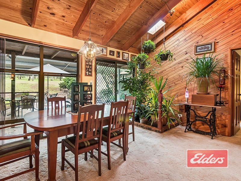 188-194 Pennine Drive, South Maclean QLD 4280