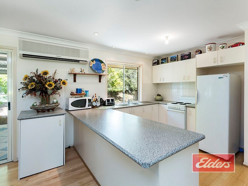 36 Flametree Court, Cedar Grove QLD 4285
