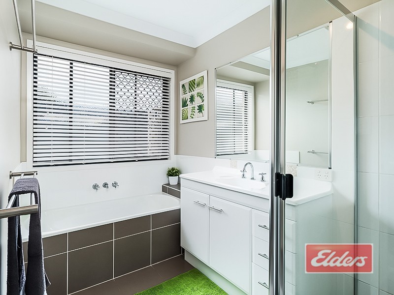 10 Wildwood Crescent, Jimboomba QLD 4280