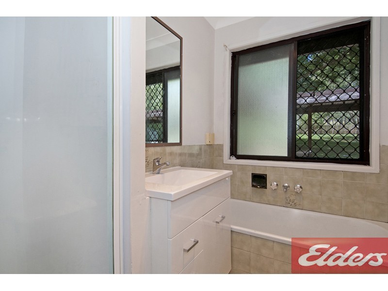 14 Sheen Road, Woodhill QLD 4285