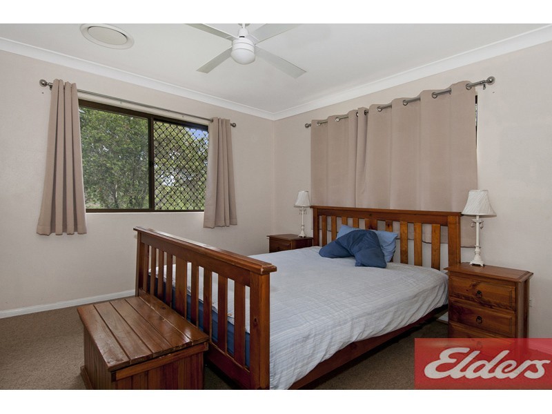 19 Falconer Road, Woodhill QLD 4285