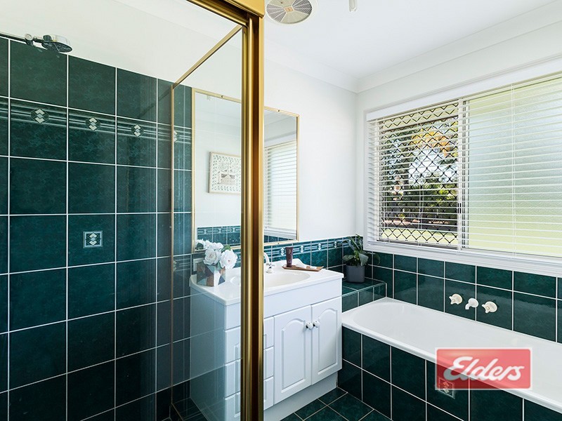 2 Tuckeroo Drive, Jimboomba QLD 4280