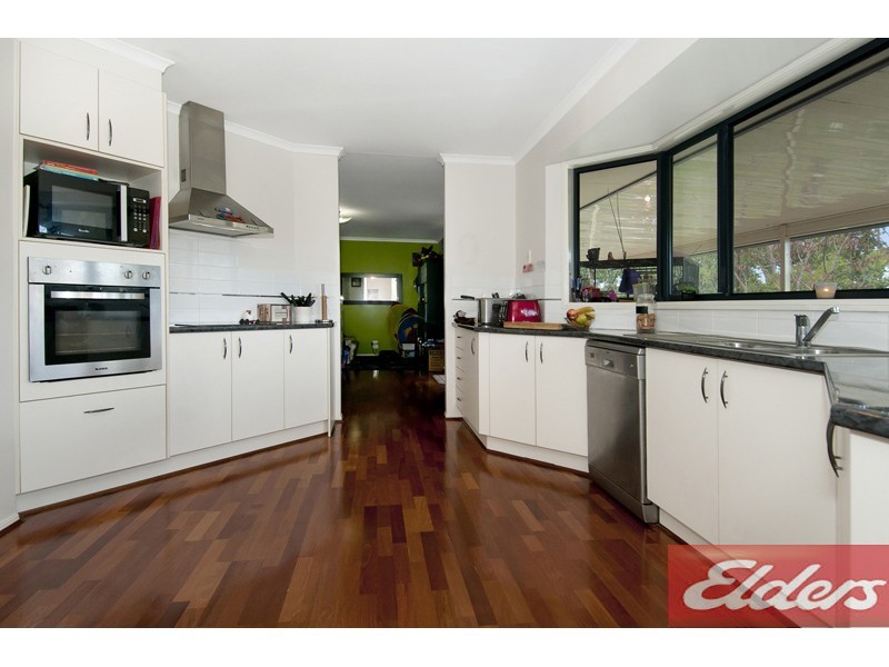 220 Bluff Road, Cedar Vale QLD 4285