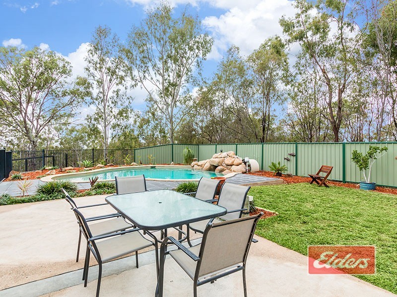 140 Canterbury Drive, Mundoolun QLD 4285