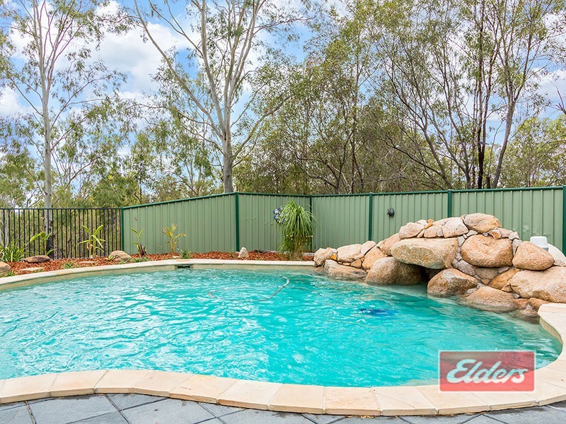 140 Canterbury Drive, Mundoolun QLD 4285