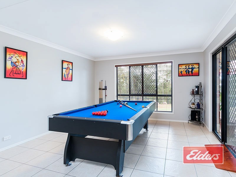 140 Canterbury Drive, Mundoolun QLD 4285