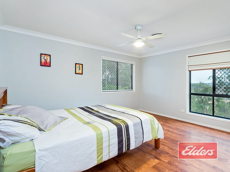 140 Canterbury Drive, Mundoolun QLD 4285