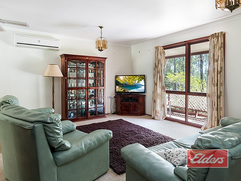 218 Amber Crescent, Jimboomba QLD 4280