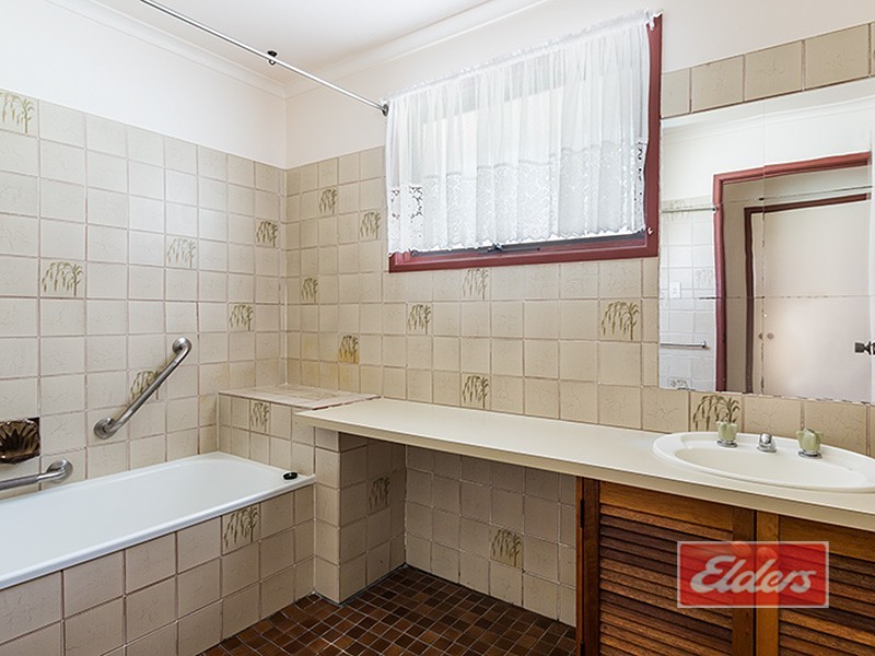 218 Amber Crescent, Jimboomba QLD 4280