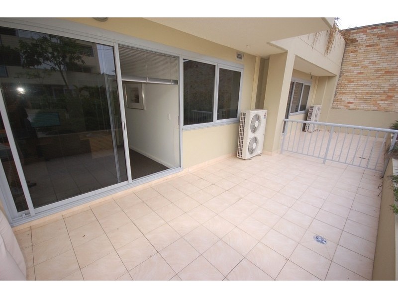 Suite 1 /72-82 Mann Street, Gosford NSW 2250
