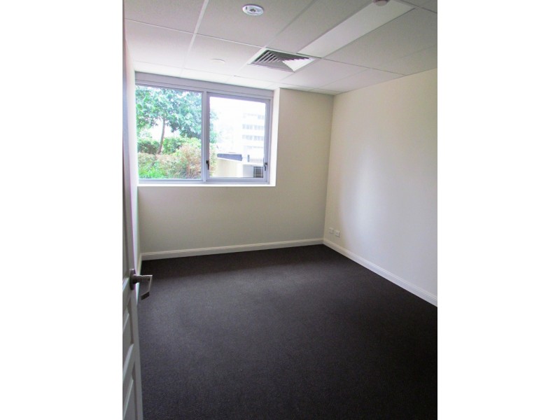 Suite 1 /72-82 Mann Street, Gosford NSW 2250
